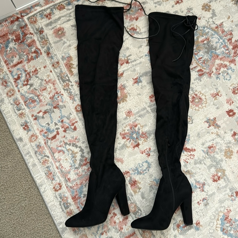 NIB Public Desire Olivia Tie Back Heeled Thigh High boots